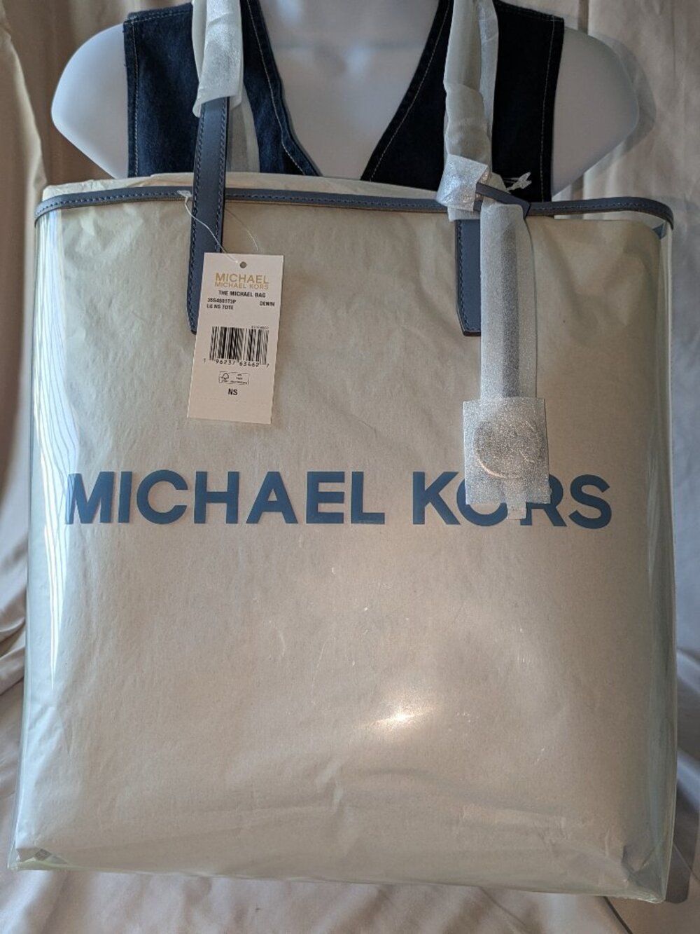 NWT Michael Kors. The Michael large clear vinyl tote